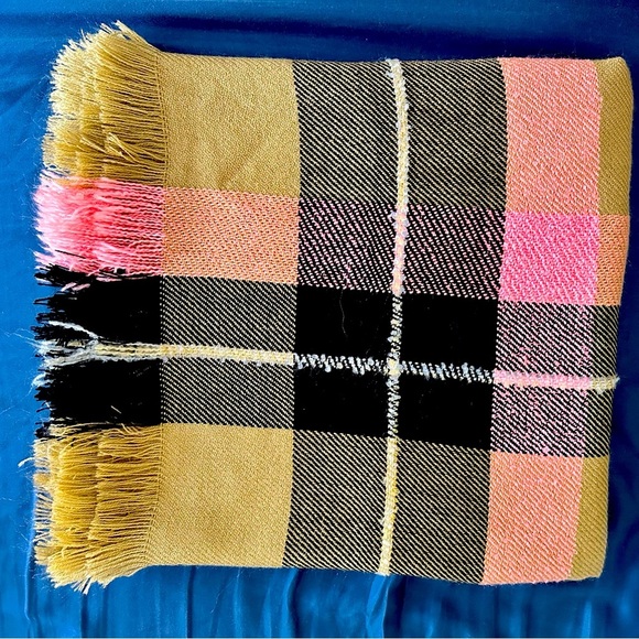 Accessories - Luxury scarf made in India